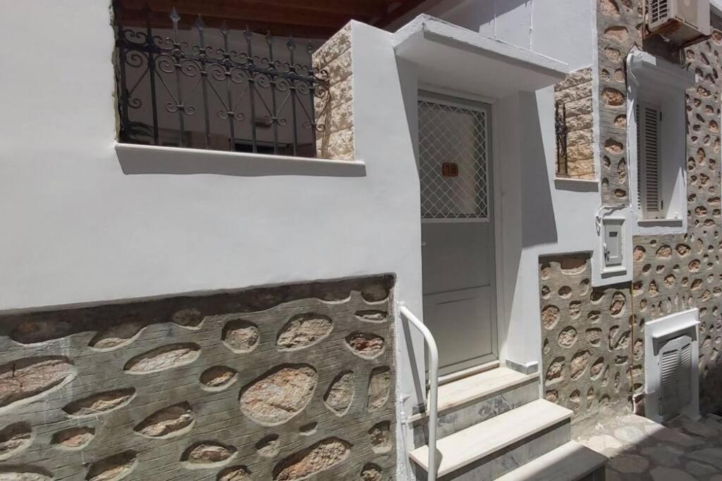 エルムポリ Syros Stone Yard Houseヴィラ エクステリア 写真